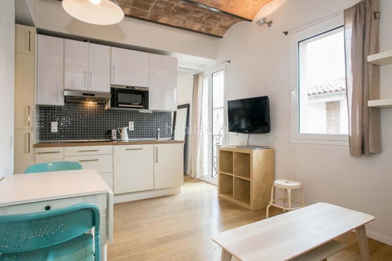 Foto 0e08dc03-fe0e-441a-b8fc-66da88b589d5. Lloguer apartament amb calefacció a Barceloneta Barcelona