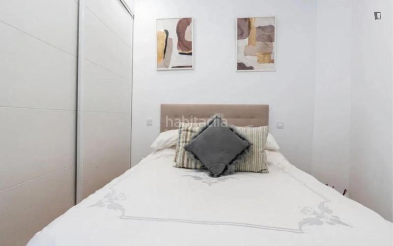 Foto 1d16318b-71c6-4f4d-9113-f26a6695c12e. Location appartement dans Almagro Madrid