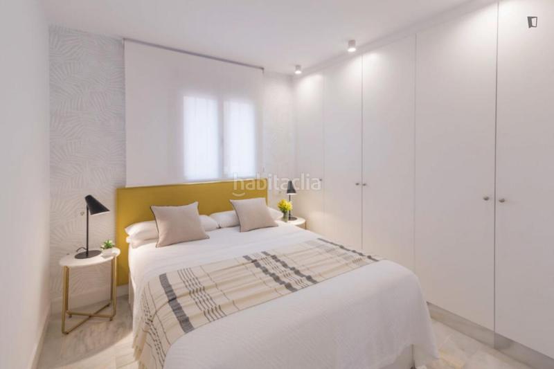 Foto a9397d8e-aef7-4210-b3ac-cf390aa8cd11. Lloguer apartament a Parque Ayala - Jardín de la Abadía - Huelín Málaga