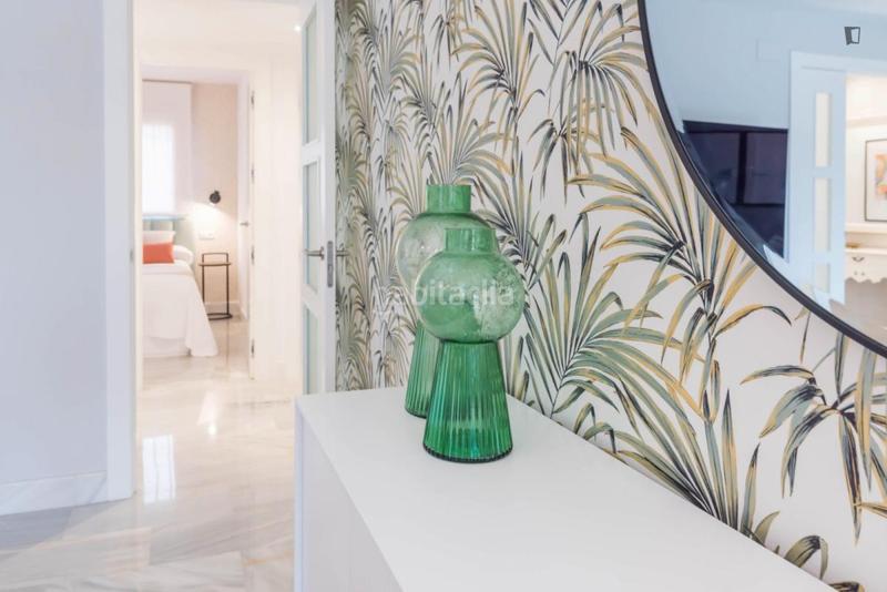 Foto 4182d10a-fe10-4797-89a8-c56d02d85fd9. Alquiler apartamento en Parque Ayala - Jardín de la Abadía - Huelín Málaga