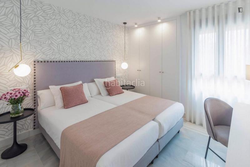 Foto 8cb362c9-59c1-4b0e-865b-fe4b0a6e00ba. Location appartement dans Parque Ayala - Jardín de la Abadía - Huelín Málaga