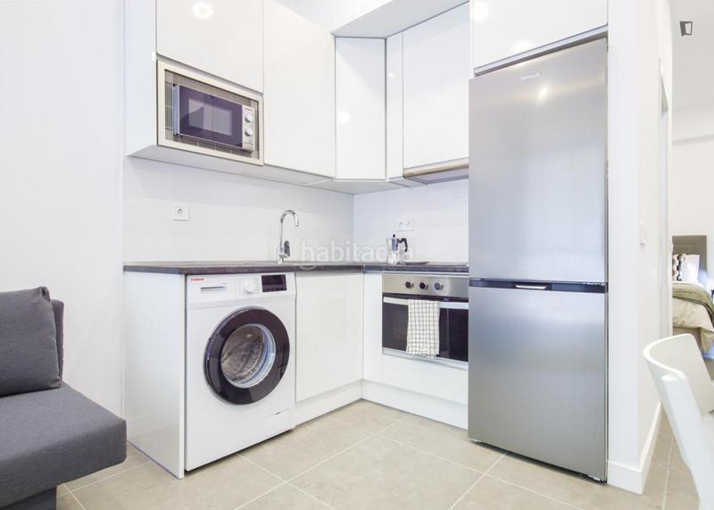 Foto ebe0a5c6-3e72-4f76-a91a-38187b250a6e. Affitto piccolo appartamento in Vista Alegre Madrid