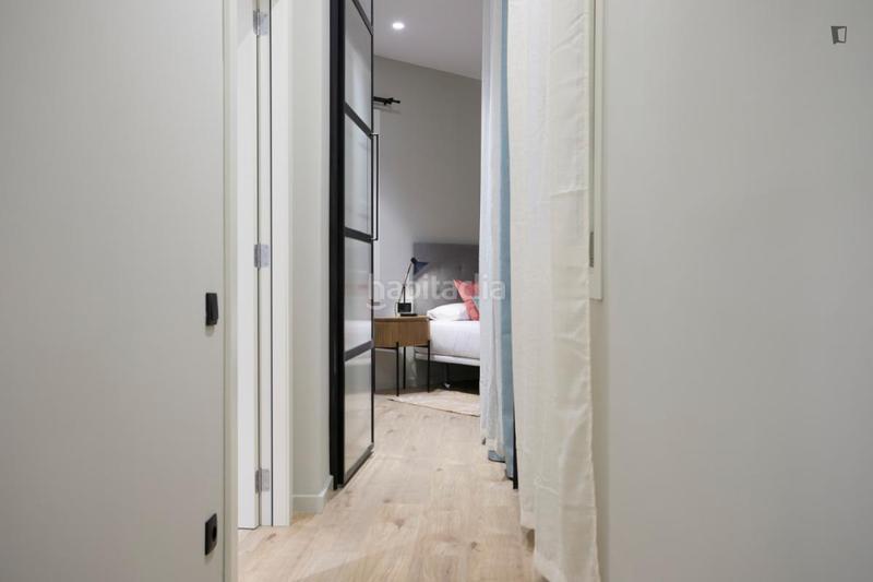 Foto 498f29e3-f2d1-4c94-a95b-f20bc3a8936e. Alquiler apartamento en Gòtic Barcelona