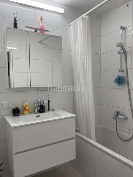 Foto a54ebcbf-aadb-4dd1-982b-9cbf2007c140. Rent apartment with heating in Palomeras Sureste Madrid