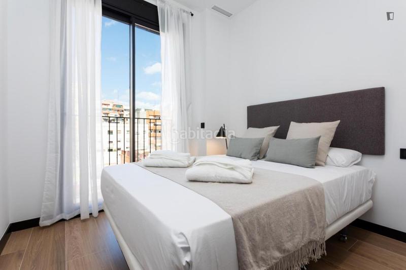 Foto fae8e534-fcb3-4068-a37d-fe80231fbbef. Rent apartment in El Camp d´en Grassot i Gràcia Nova Barcelona