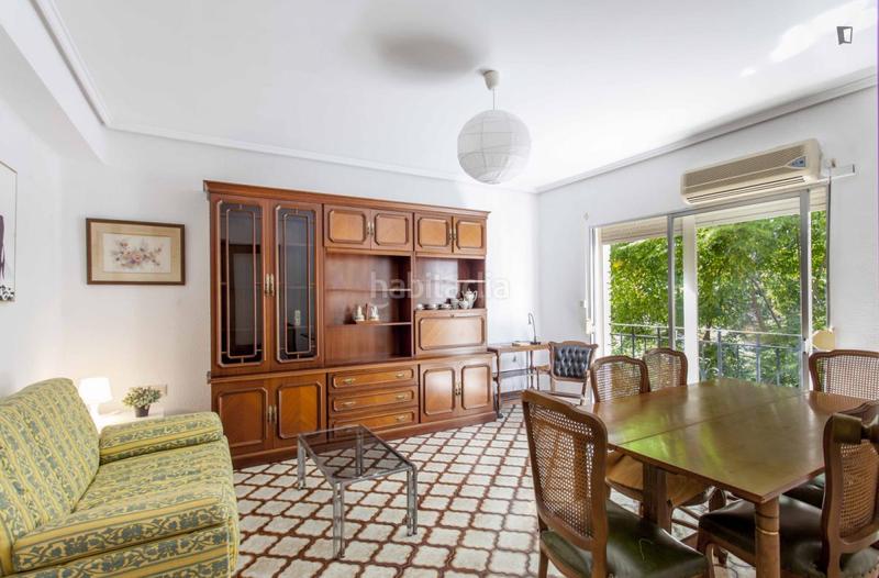 Foto 672c3fe9-068f-4c35-b41d-8b9e30766c30. Lloguer apartament a Trinitat Valencia