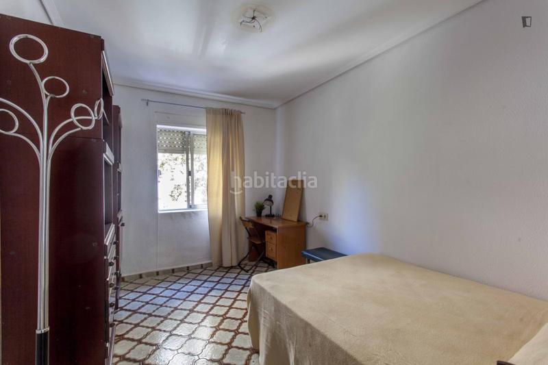 Foto 4207b3ce-ddd9-4153-a74c-009090777498. Miete appartement in Trinitat Valencia