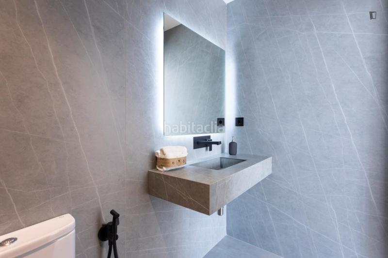 Foto bc077dd3-6d20-49a1-bb19-500356ea9078. Affitto piccolo appartamento con riscaldamento in Barcelona