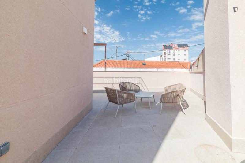 Foto e658ce0f-d325-4599-9d9b-9a3291422af8. Miete studiowohnung in Castillejos-Cuzco Madrid