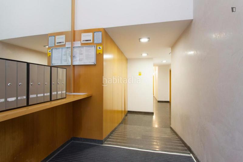Foto 1add9687-9f26-4a96-a254-4abccd0659c4. Rent apartment with heating in El Camp de l´Arpa del Clot Barcelona