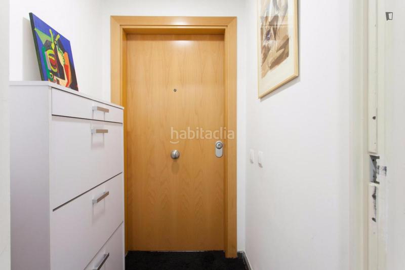 Foto aec3dd00-c2da-4c26-9433-6f4d144557ca. Miete appartement mit heizung in El Camp de l´Arpa del Clot Barcelona