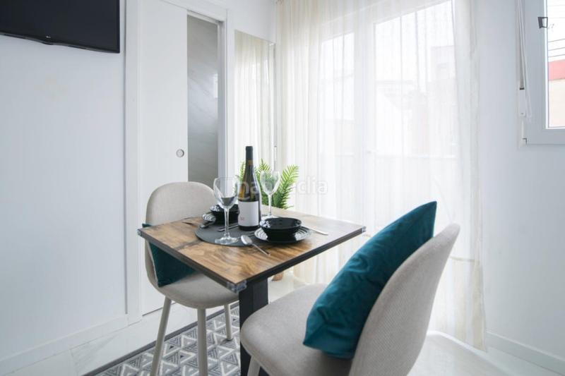 Foto 3bc70b42-ffcc-4786-b78c-1107a049064f. Alquiler estudio en Natzaret Valencia