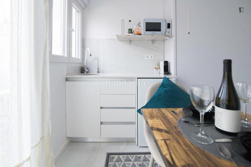 Foto 46f8a976-da02-4183-bd38-b4cacfc0c893. Alquiler estudio en Natzaret Valencia