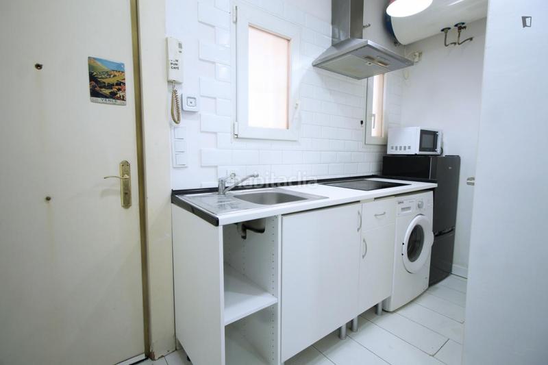 Foto 9721967e-e72f-4cb2-8ec4-1e31bd7e1eae. Lloguer apartament a Universidad-Malasaña Madrid