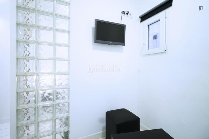 Foto 65b3610b-f251-420c-9fde-8eb2f9cda634. Miete appartement in Universidad-Malasaña Madrid