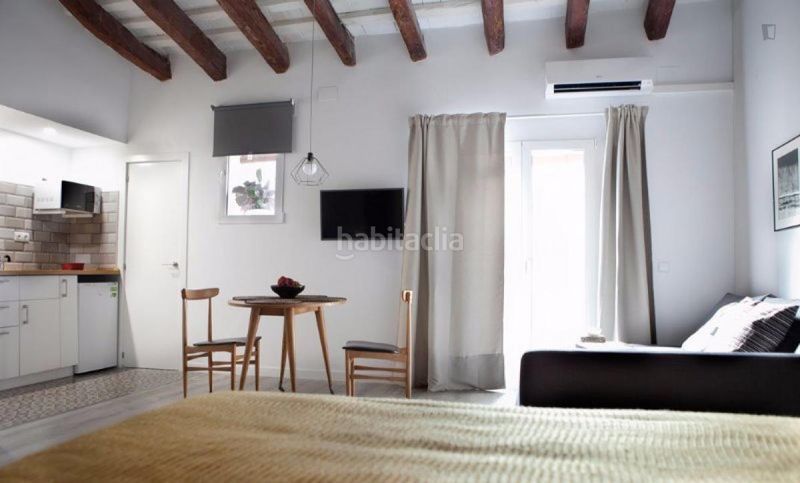 Foto 54dc089f-5499-4657-9fb9-256b1fff0c75. Location studio avec chauffage dans Vila de Gràcia Barcelona