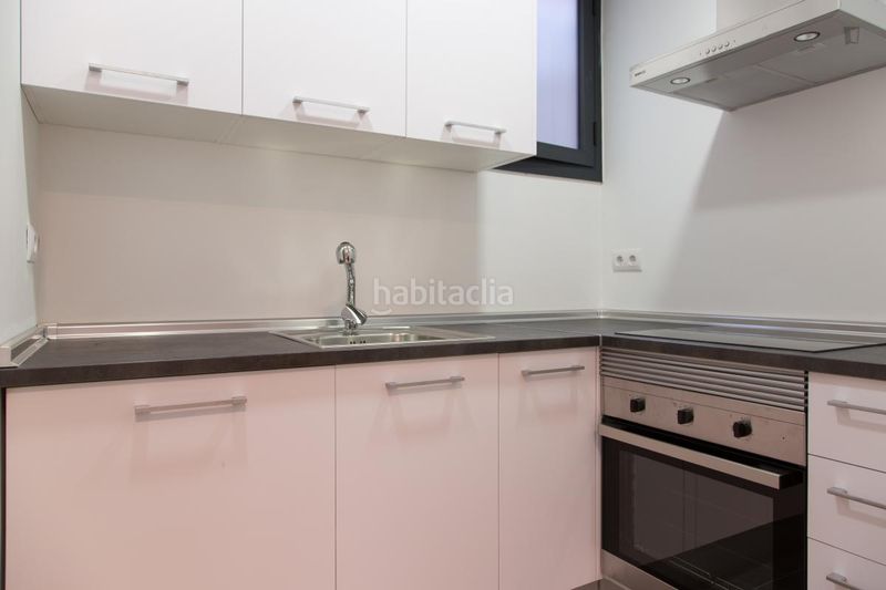 Foto ab47f1dc-e7cc-4465-99d4-4a83a4573409. Affitto piccolo appartamento in El Camp de l´Arpa del Clot Barcelona