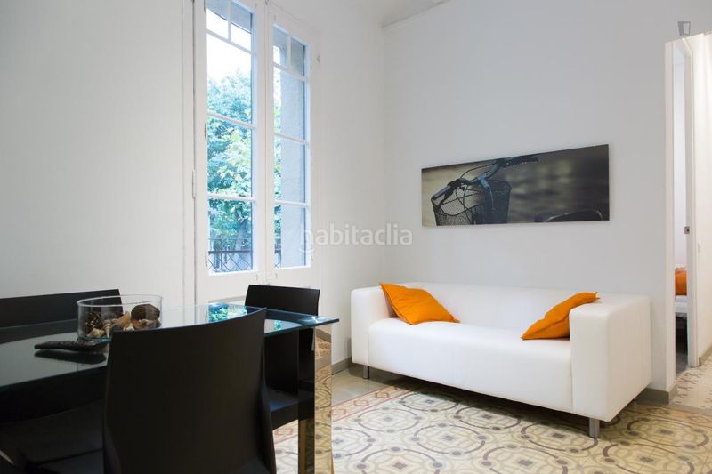 Foto effe314c-572a-42ce-b2f3-b06b75af6a6c. Affitto piccolo appartamento in El Camp de l´Arpa del Clot Barcelona