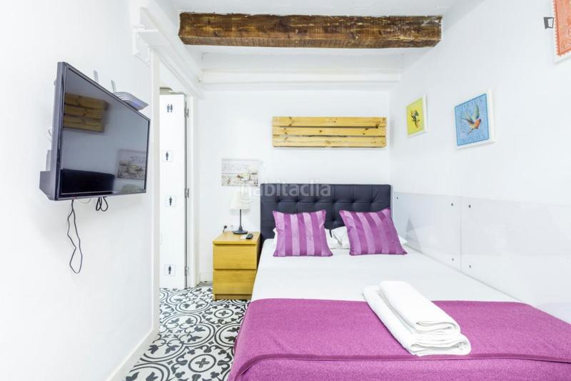 Foto e959c16b-8307-49c3-ba02-53105e1d168a. Alquiler estudio en Dreta de l´Eixample Barcelona