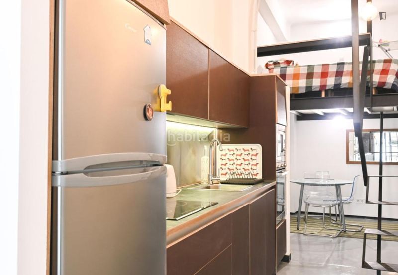 Foto 9aaf12cd-d66c-490b-8c81-1b8a8db2f380. Alquiler apartamento en Ciudad Jardín Madrid