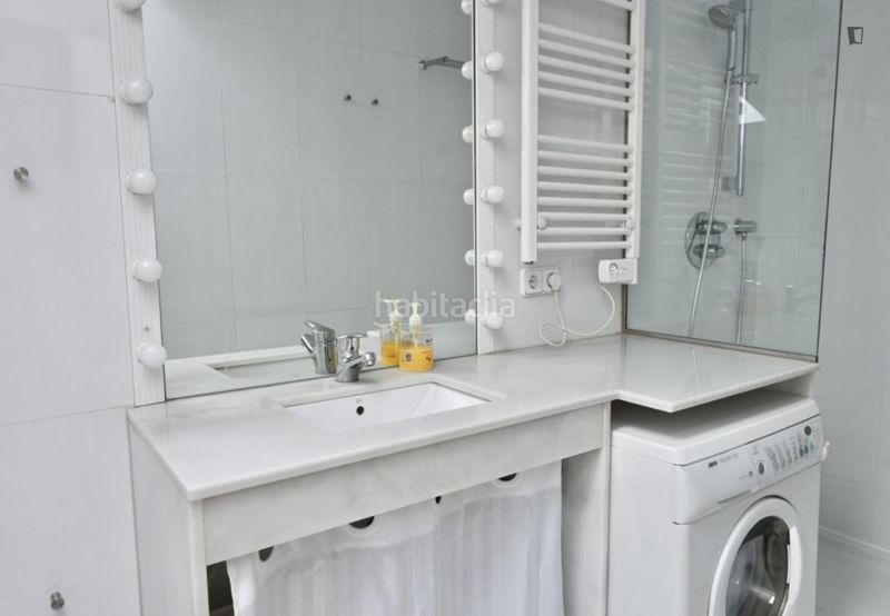 Foto 459eda90-ea57-4d8a-9fd9-5de8cbd7e6d4. Lloguer apartament amb calefacció a Sol Madrid