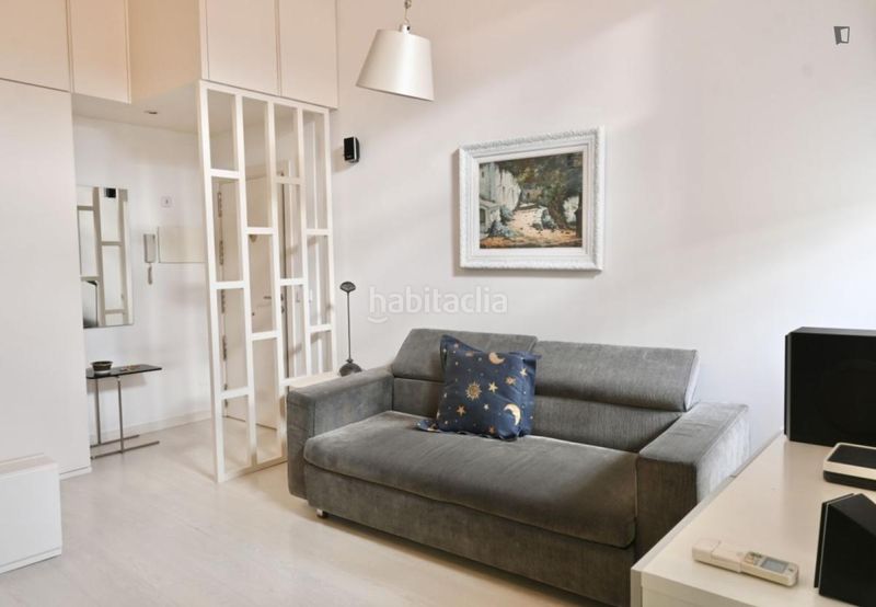 Foto ed8e1e6b-675d-44d0-8b9d-752693925442. Lloguer apartament amb calefacció a Sol Madrid