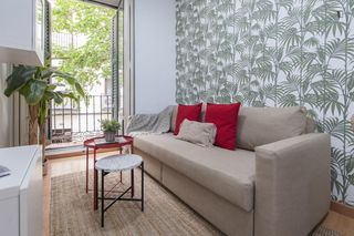 Rent Apartment in Palacio