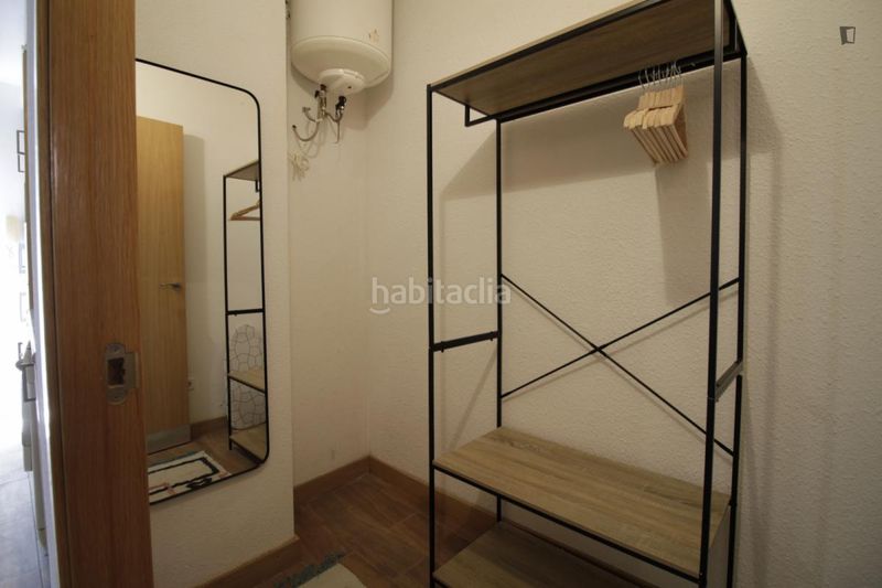 Foto 0b64fe9b-3e08-4374-abf1-ecff212283a2. Location studio dans Pinar del Rey Madrid