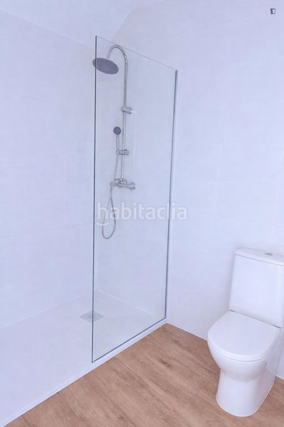 Foto 504bd73a-86c2-4f7b-979f-a115f3036793. Lloguer estudi a Centro Fuenlabrada