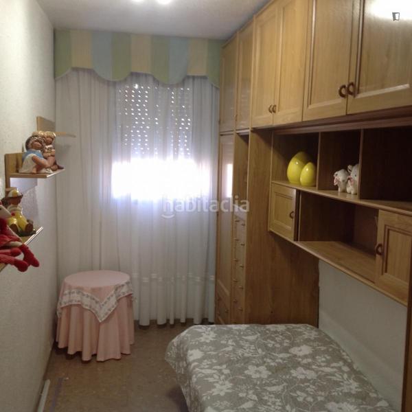 Foto 11860615-bee8-4a34-97d1-15a80b81aa0d. Location appartement dans Vallparadís - Antic Poble de Sant Pere Terrassa