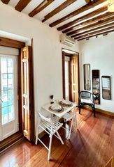 Rent Studio in Universidad-Malasaña
