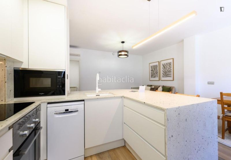 Foto 2a87ef19-c405-4c5e-8c66-afbac3f875f2. Alquiler apartamento en Ventas Madrid