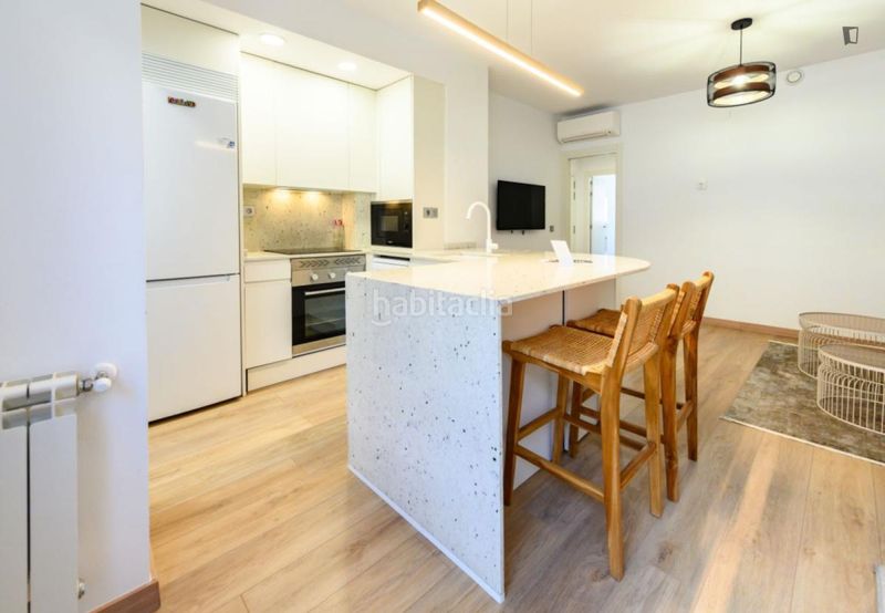 Foto 678486ac-c4e9-4abf-be31-2a1d9d22e971. Alquiler apartamento en Ventas Madrid