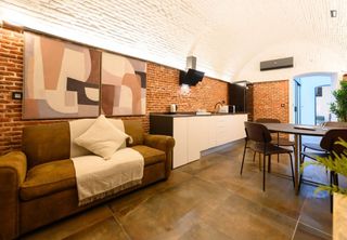 Rent Apartment in Universidad-Malasaña