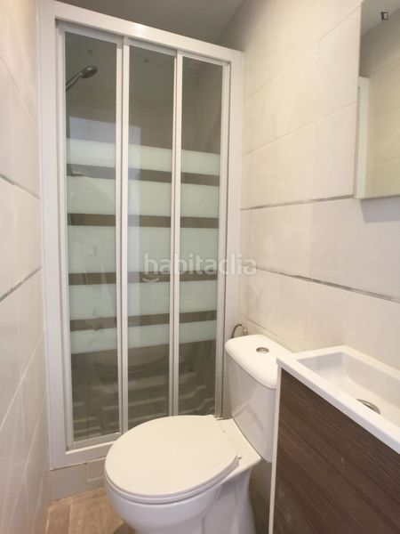 Foto eaadc0ec-2a82-4311-a283-8c47216d0743. Lloguer estudi a Pradolongo Madrid