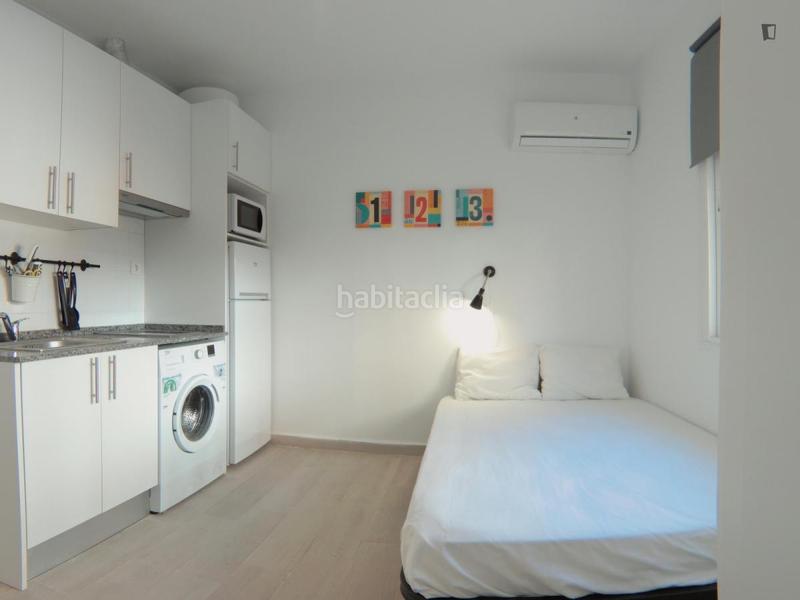 Foto eb4418eb-9f49-451a-8742-7cd572ad8b1b. Affitto monolocale in Pradolongo Madrid