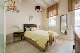 Rent Apartment in Raval