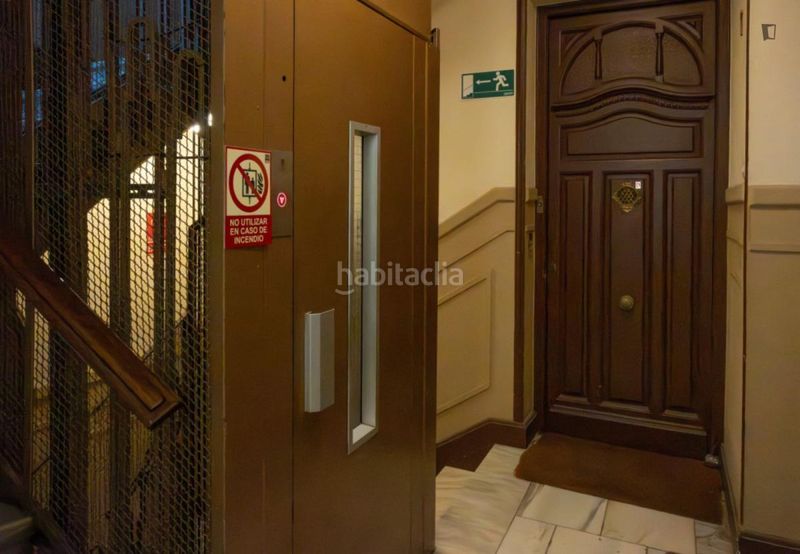 Foto 0086cf27-feba-4c57-a8c7-4e388429f358. Lloguer apartament a Palacio Madrid