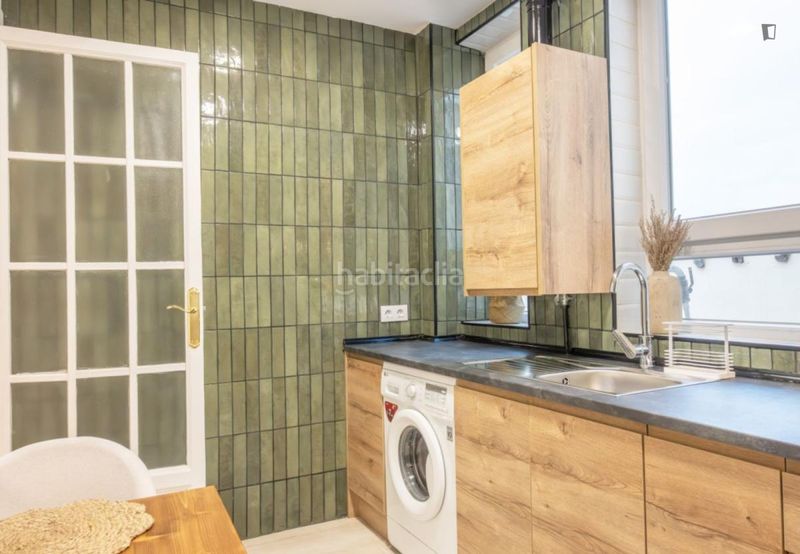 Foto 0aad8f51-0167-4433-9b28-890f54cb1da4. Lloguer apartament a Palacio Madrid