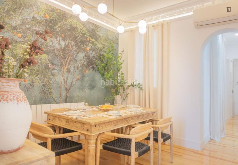Foto 62768520-aaaf-45d8-9203-8a2c52939111. Lloguer apartament a Palacio Madrid