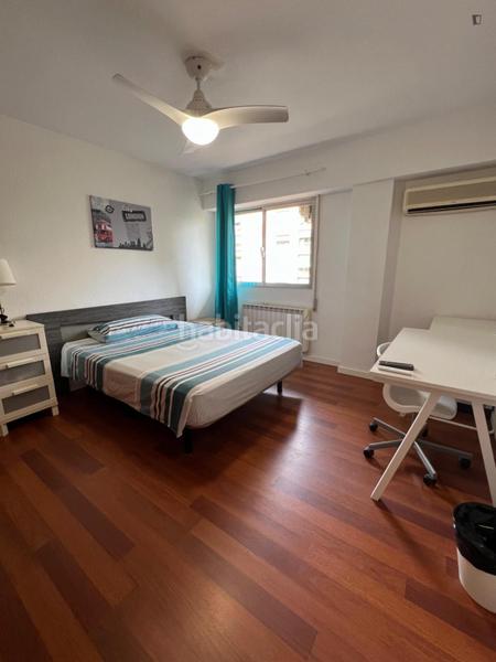 Foto 69bccbdd-72a8-4381-b726-e976afaccac8. Lloguer apartament a Albors Valencia