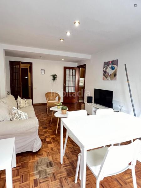 Foto 38670d4f-6698-46c5-817e-48a6ec2fa5d7. Miete appartement in Albors Valencia