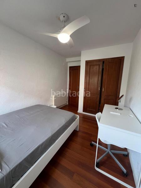 Foto e6ce8650-93b4-4910-b27e-d3a54b75e027. Miete appartement in Albors Valencia