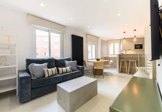 Apartament a Hispanoamérica-Bernabéu