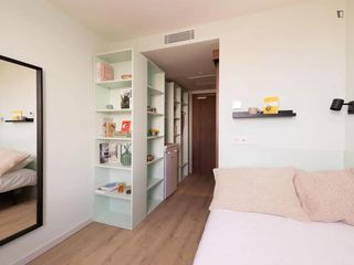 Rent Flat in Serraparera