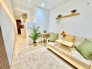 Rent Studio in Imperial