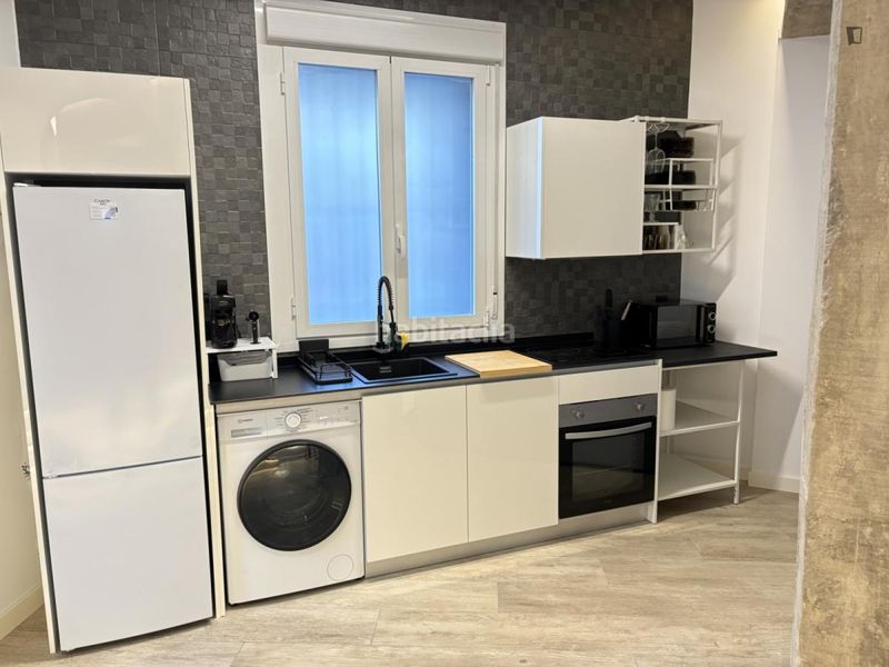 Foto d6dd4de9-e671-44db-8473-51374c939422. Miete appartement in San Isidro Madrid