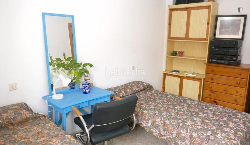 Foto 0df8b860-368e-42d4-8730-4a2465e05006. Lloguer casa amb calefacció a colores - entreparques Sevilla