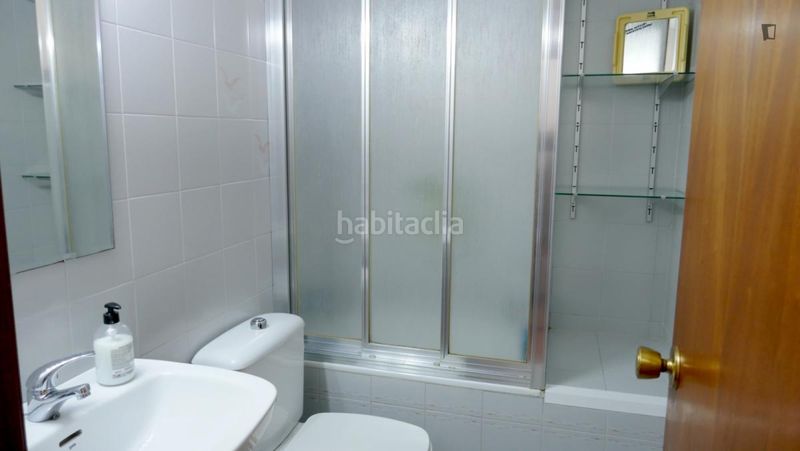 Foto 2c7972bd-6e02-416f-9da9-536d4a40c65e. Lloguer casa amb calefacció a colores - entreparques Sevilla