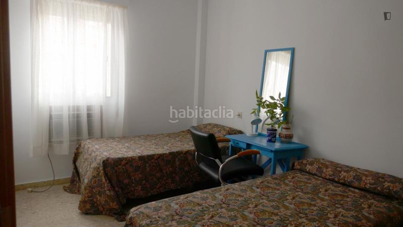 Foto 3be4a907-45a0-4445-a05b-b36a571d3769. Lloguer casa amb calefacció a colores - entreparques Sevilla